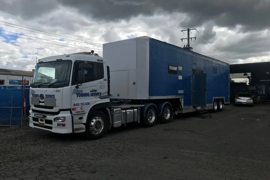 Enclosed Semi Race Car Trailer